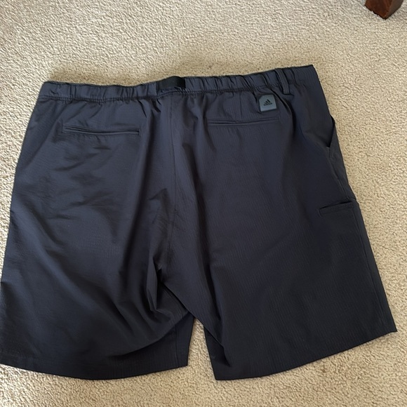 adidas shorts - Picture 6 of 7